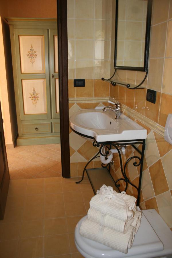 L'Allegra Brigata Finale Ligure Exterior photo